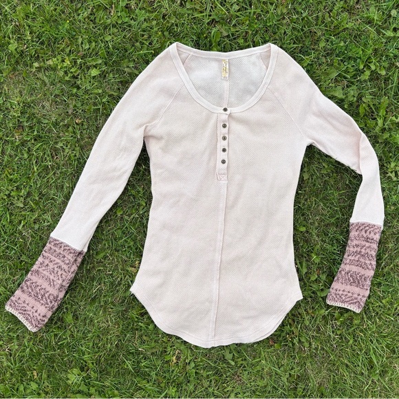 Free People Alpine Cuff Thermal Henley Top Womens M Waffle Knit Boho Pink Blush - Picture 1 of 9